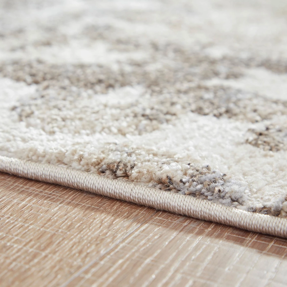 Coupon โญ Signature Design By Ashley Jiro LARGE RUG ๐ฅ - Image 3